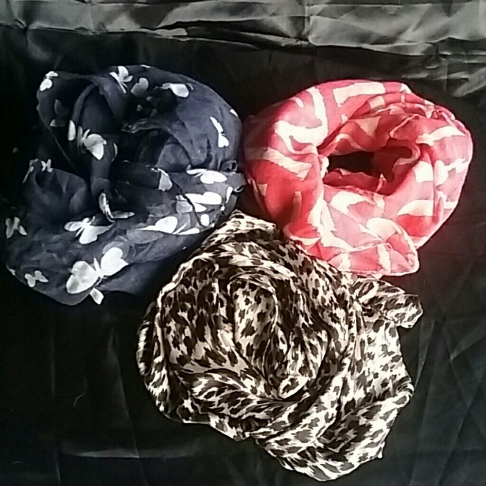 3 scarf lot